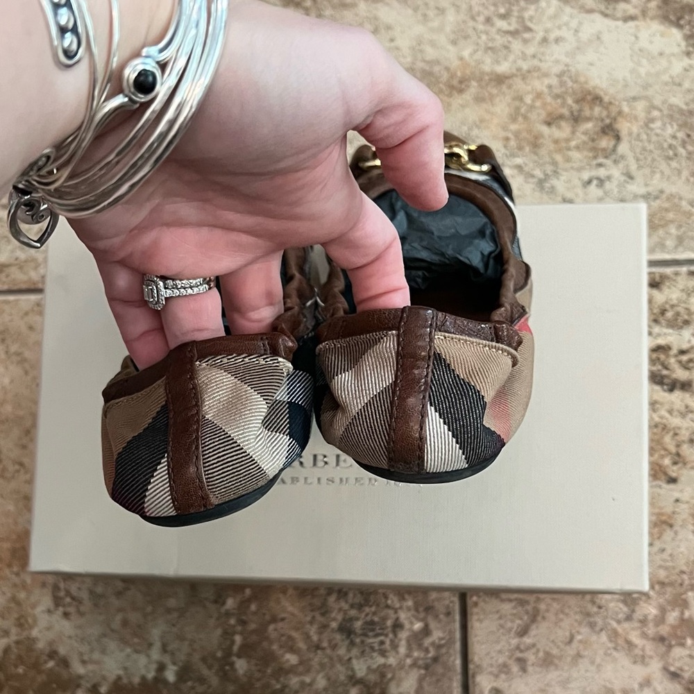 Burberry Heritage Housecheck Shipley Ballerina Flats Sz 39.5 View 4